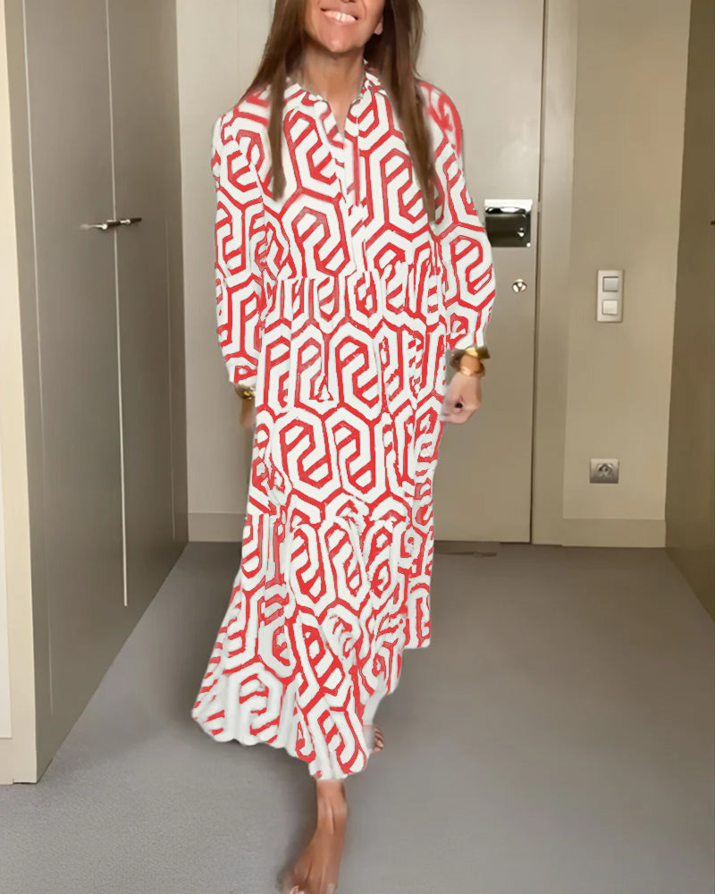 Šaty s devítibodovými rukávy a geometrickým potiskem