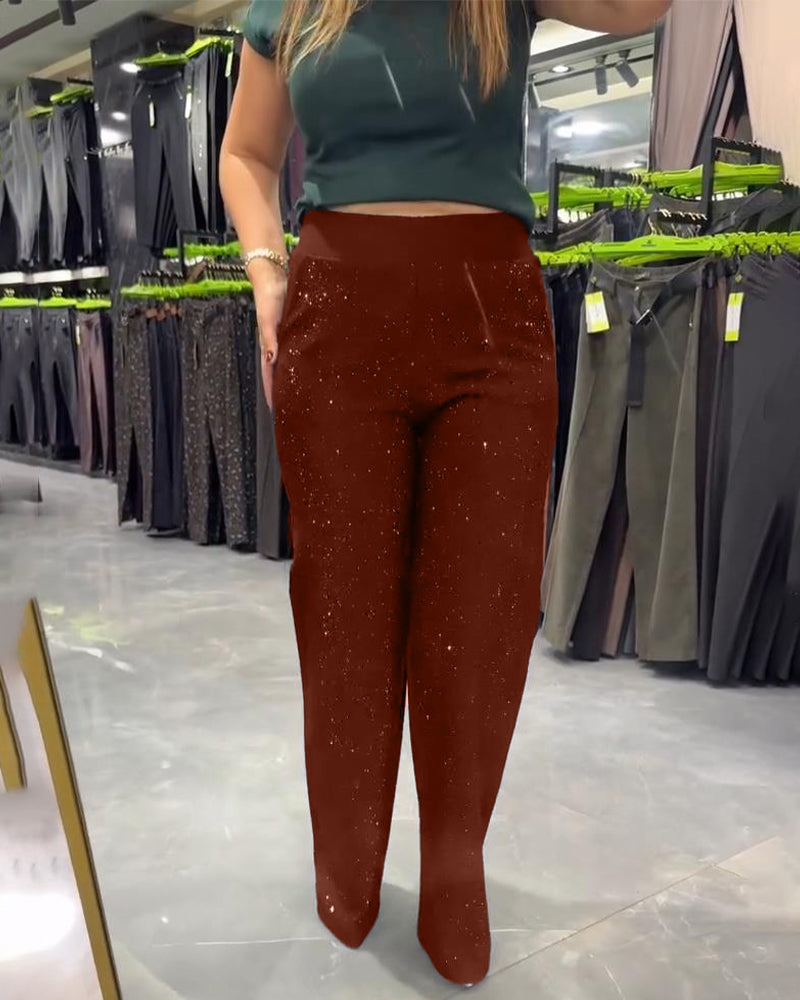 Široké trendy a pohodlné kalhoty