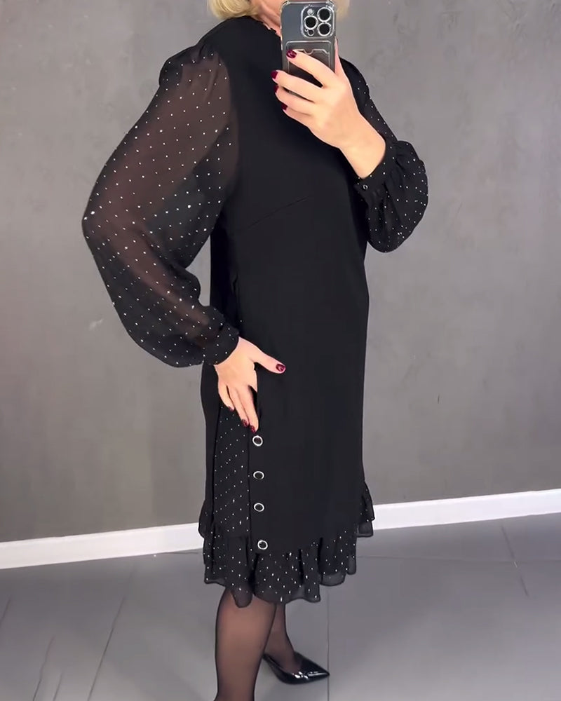 Elegantní šaty s puntíky a dlouhými rukávy