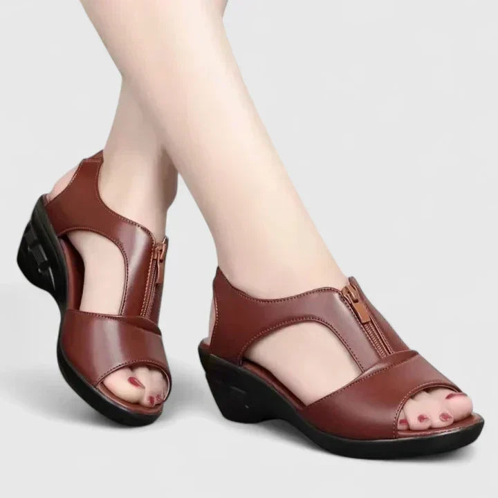 Nerisse – elegantní sandály