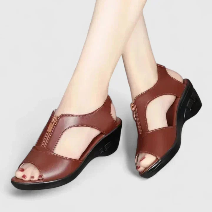 Nerisse – elegantní sandály
