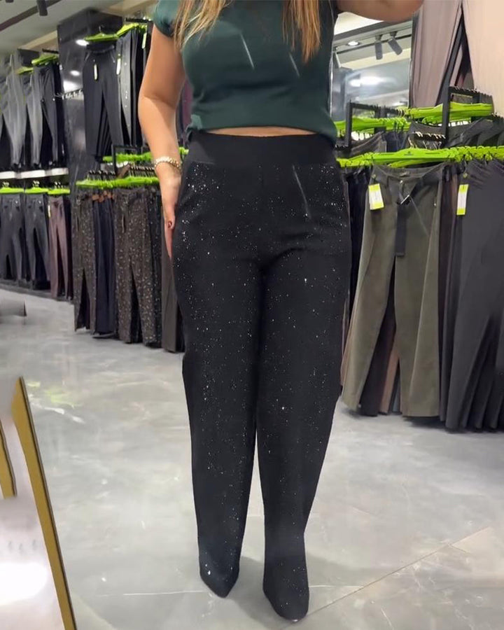 Široké trendy a pohodlné kalhoty